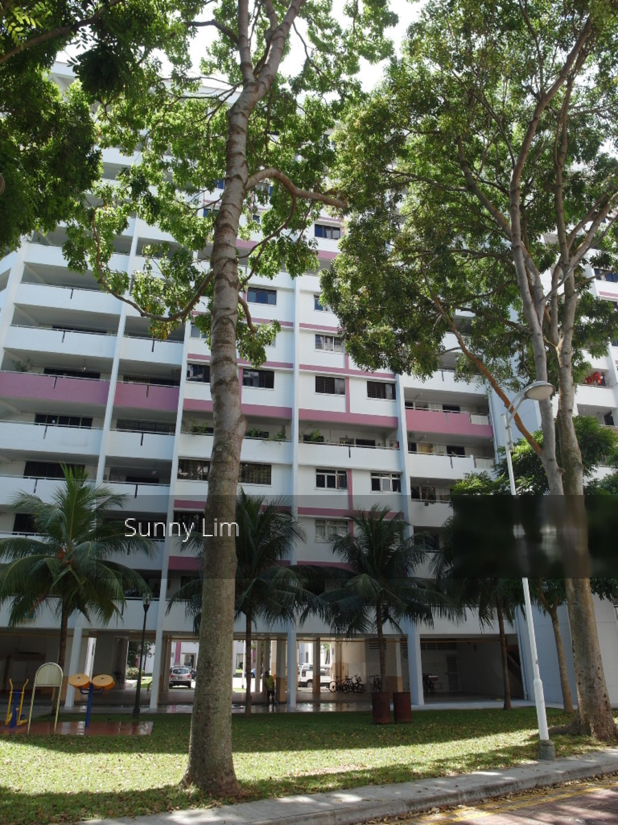 Blk 12 Pine Close (Geylang), HDB 3 Rooms #192884572